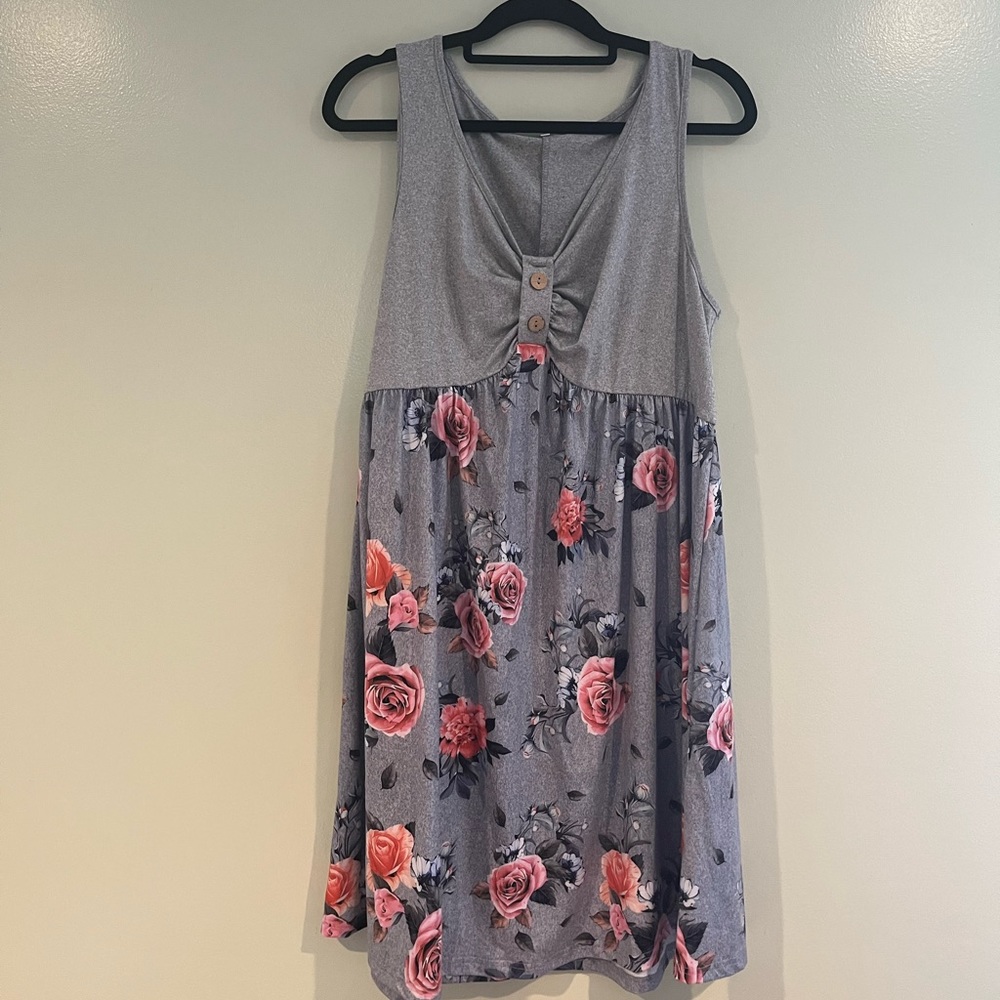 Women’s dress